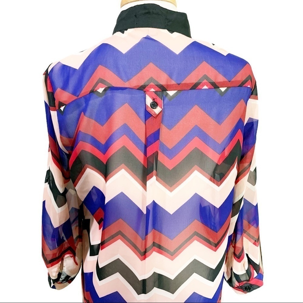 Sequin Hearts Chevron Print Sheer Button Tunic M - image 5